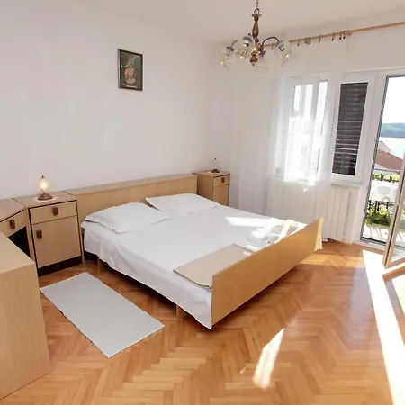 Marija * Τρογκίρ